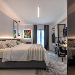 Central Boutique Hotel By Naoussa Hills Adults Only